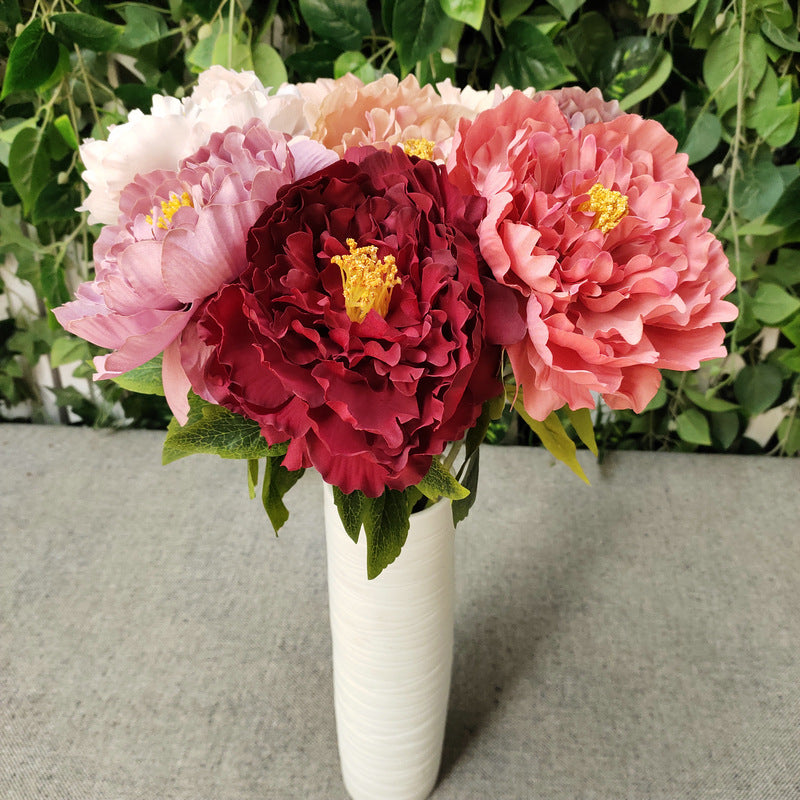 P0045 Retro light luxury Polish peony