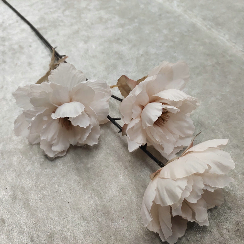 P0020 European style three-headed peony