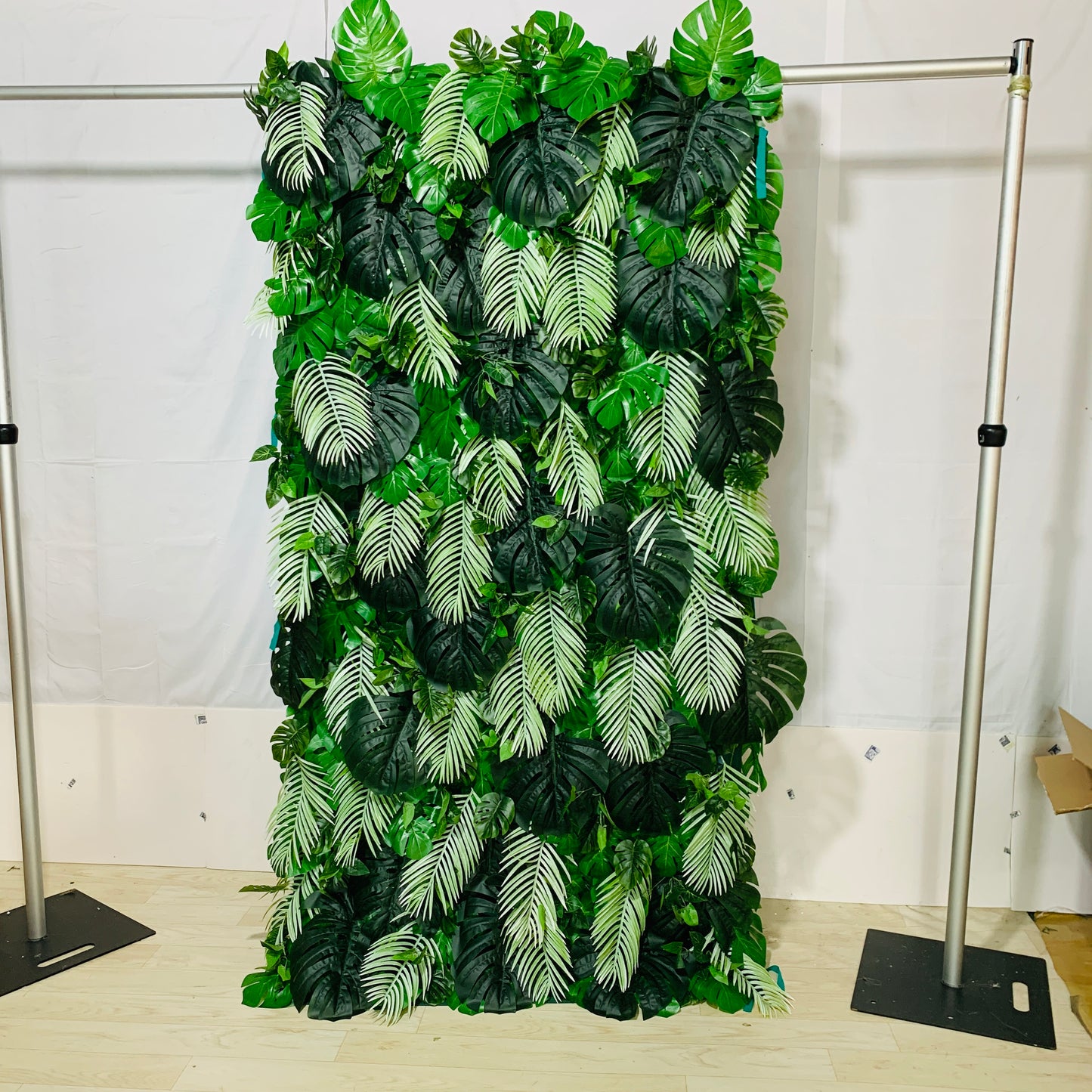 FW0048-2 flower wall