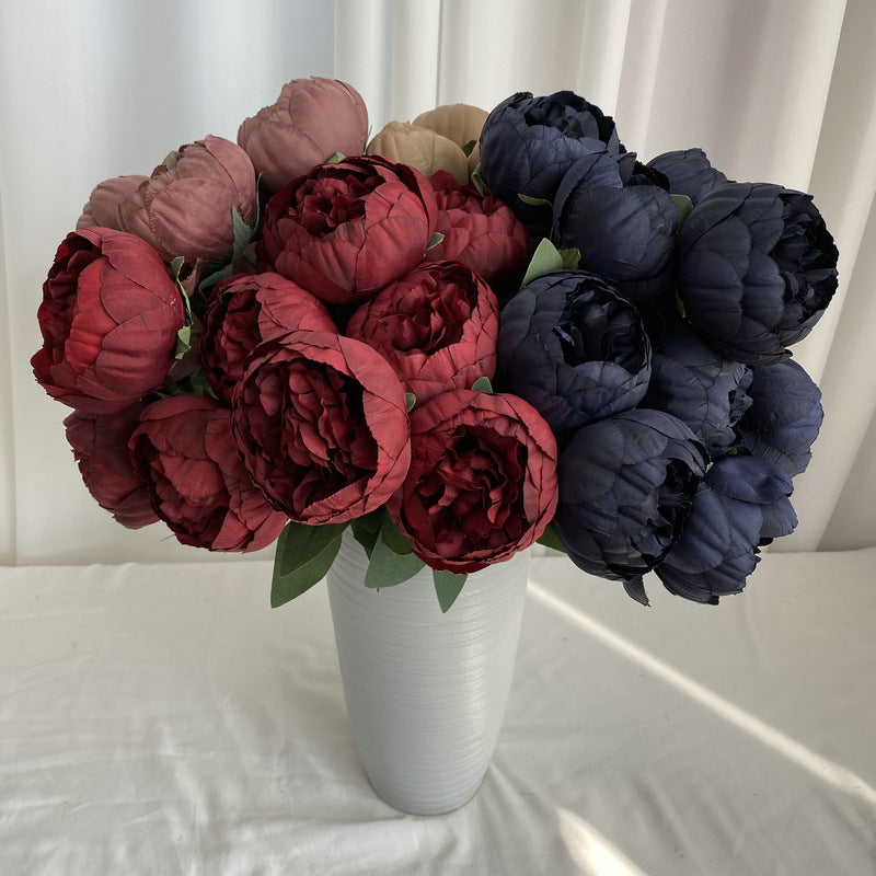 P0025 Ten round peonies